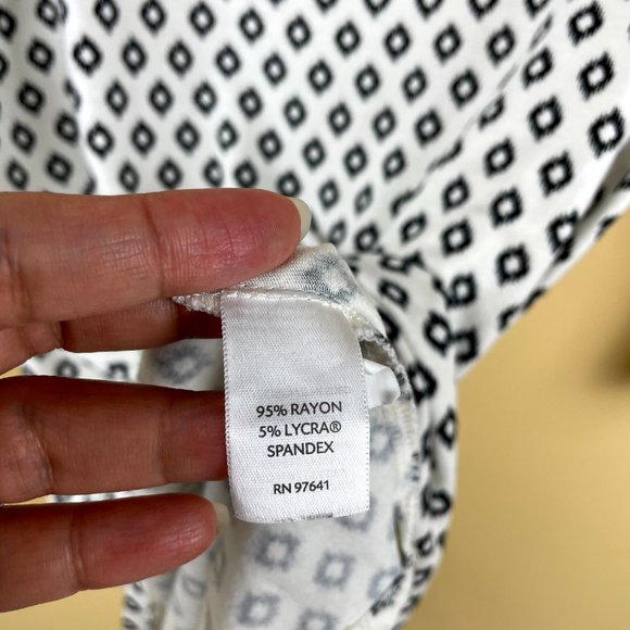 J. Jill Wearever Collection Geometric Print Blouse - Picture 5 of 7